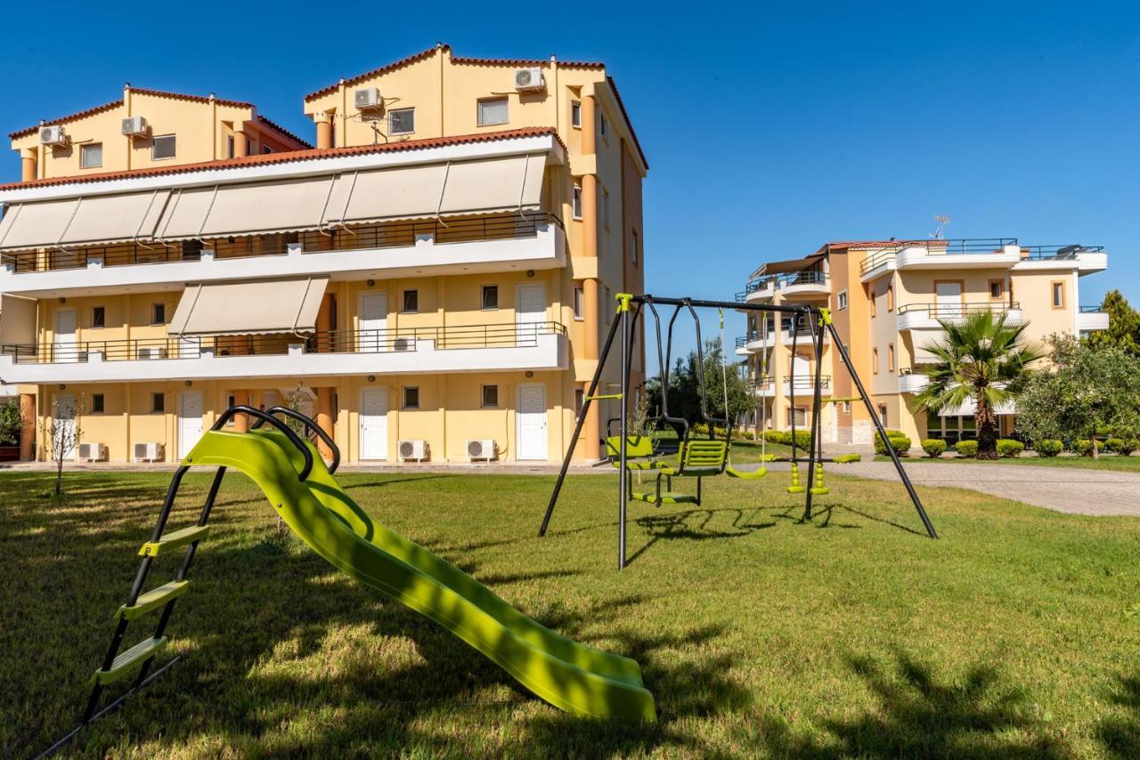 Anilio Plaza Aparthotel Zacharo Exterior photo